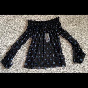 Off The Shoulder Shear Blouse